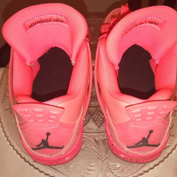 Jordan Woman's Hot Punch 4s - Picture 3 of 6